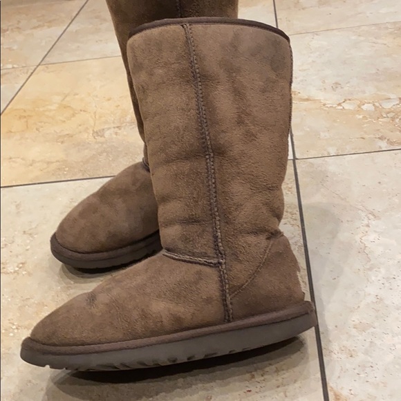UGG Australia Boots women size 5 - Picture 8 of 16